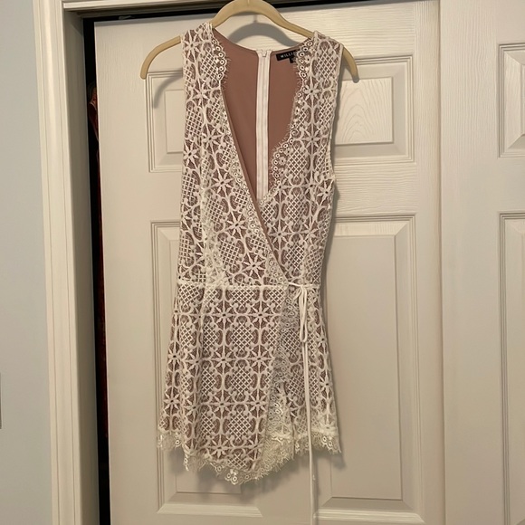 White Lace Romper! Great for bachelorette! - Picture 1 of 2